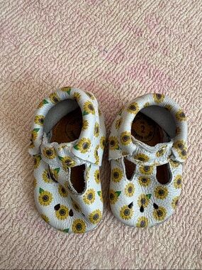 Freshly Picked White Sunflower Print T-Strap Baby Shoes